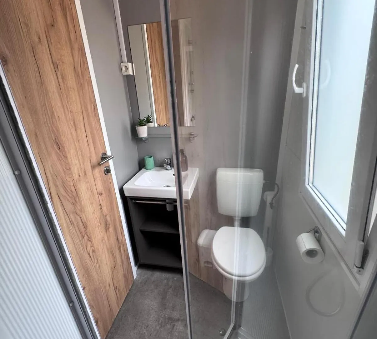 Ventura Mobile Home Biograd Na Moru 0*,